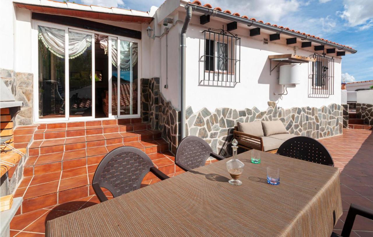 Awesome Home In Antequera With Wifi Zewnętrze zdjęcie